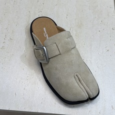 (配全套飞机盒)Maison Margiela 马吉拉 2026春夏情侣系列新款方头分趾鞋 MM6字母l (配全套飞机盒)Maison Margiela 马吉拉 2026春夏情侣系列新款方头分趾鞋 MM6字母l