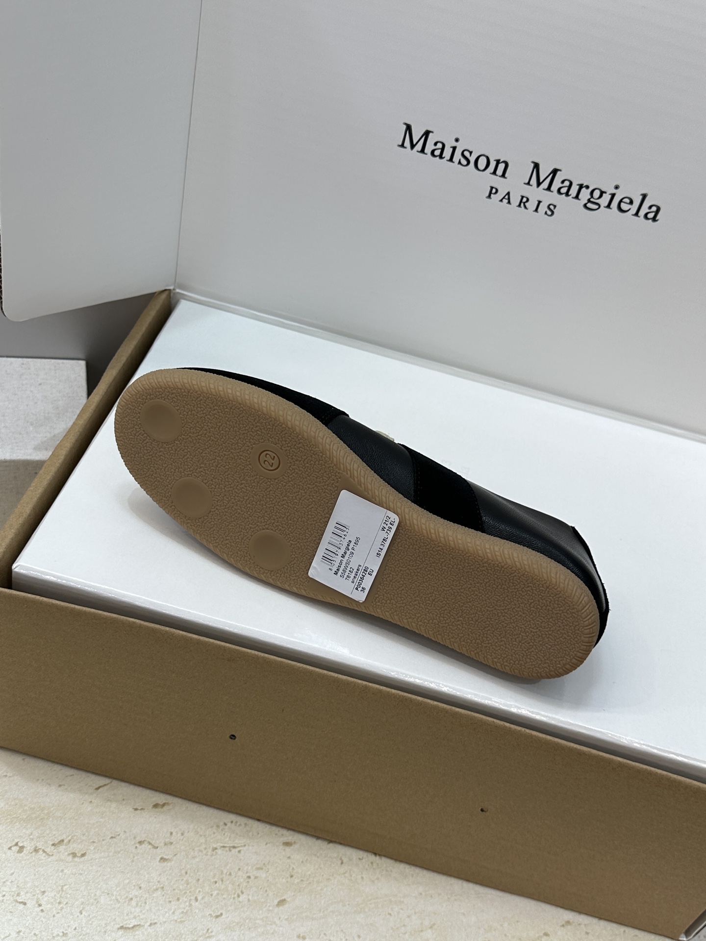 （配全套飞机盒）MaisonMargiela 2026春夏情侣新款系带德训休闲鞋 MM6 马吉拉字母lo