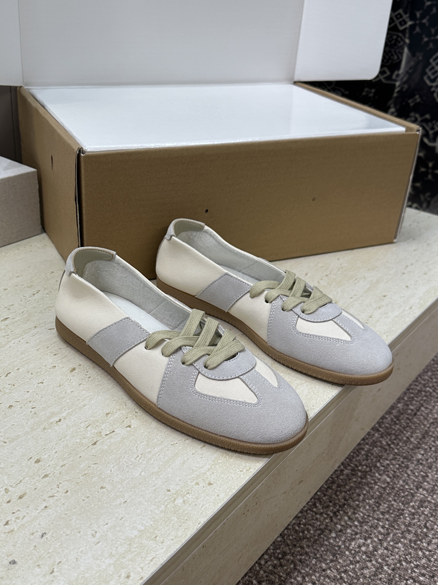 （配全套飞机盒）MaisonMargiela 2026春夏情侣新款系带德训休闲鞋 MM6 马吉拉字母lo