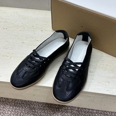 (配全套飞机盒)MaisonMargiela 2026春夏情侣新款系带德训休闲鞋 MM6 马吉拉字母lo (配全套飞机盒)MaisonMargiela 2026春夏情侣新款系带德训休闲鞋 MM6 马吉拉字母lo