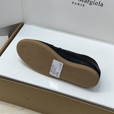 (配全套飞机盒)MaisonMargiela 2026春夏情侣新款系带德训休闲鞋 MM6 马吉拉字母lo (配全套飞机盒)MaisonMargiela 2026春夏情侣新款系带德训休闲鞋 MM6 马吉拉字母lo