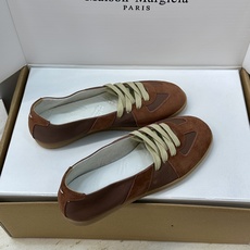 (配全套飞机盒)MaisonMargiela 2026春夏情侣新款系带德训休闲鞋 MM6 马吉拉字母lo (配全套飞机盒)MaisonMargiela 2026春夏情侣新款系带德训休闲鞋 MM6 马吉拉字母lo