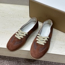(配全套飞机盒)MaisonMargiela 2026春夏情侣新款系带德训休闲鞋 MM6 马吉拉字母lo (配全套飞机盒)MaisonMargiela 2026春夏情侣新款系带德训休闲鞋 MM6 马吉拉字母lo