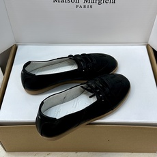 (配全套飞机盒)MaisonMargiela 2026春夏情侣新款系带德训休闲鞋 MM6 马吉拉字母lo (配全套飞机盒)MaisonMargiela 2026春夏情侣新款系带德训休闲鞋 MM6 马吉拉字母lo
