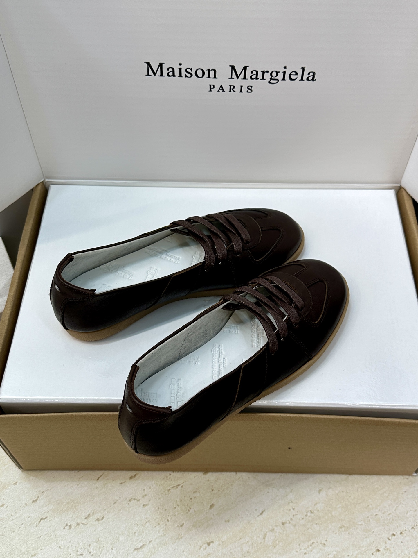 （配全套飞机盒）MaisonMargiela 2026春夏情侣新款系带德训休闲鞋 MM6 马吉拉字母lo