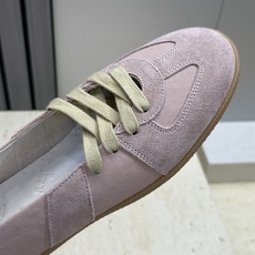 (配全套飞机盒)MaisonMargiela 2026春夏情侣新款系带德训休闲鞋 MM6 马吉拉字母lo (配全套飞机盒)MaisonMargiela 2026春夏情侣新款系带德训休闲鞋 MM6 马吉拉字母lo