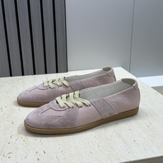 (配全套飞机盒)MaisonMargiela 2026春夏情侣新款系带德训休闲鞋 MM6 马吉拉字母lo (配全套飞机盒)MaisonMargiela 2026春夏情侣新款系带德训休闲鞋 MM6 马吉拉字母lo