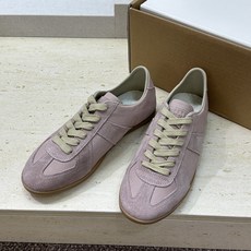 (配全套飞机盒)MaisonMargiela 2026春夏情侣新款系带德训休闲鞋 MM6 马吉拉字母lo (配全套飞机盒)MaisonMargiela 2026春夏情侣新款系带德训休闲鞋 MM6 马吉拉字母lo