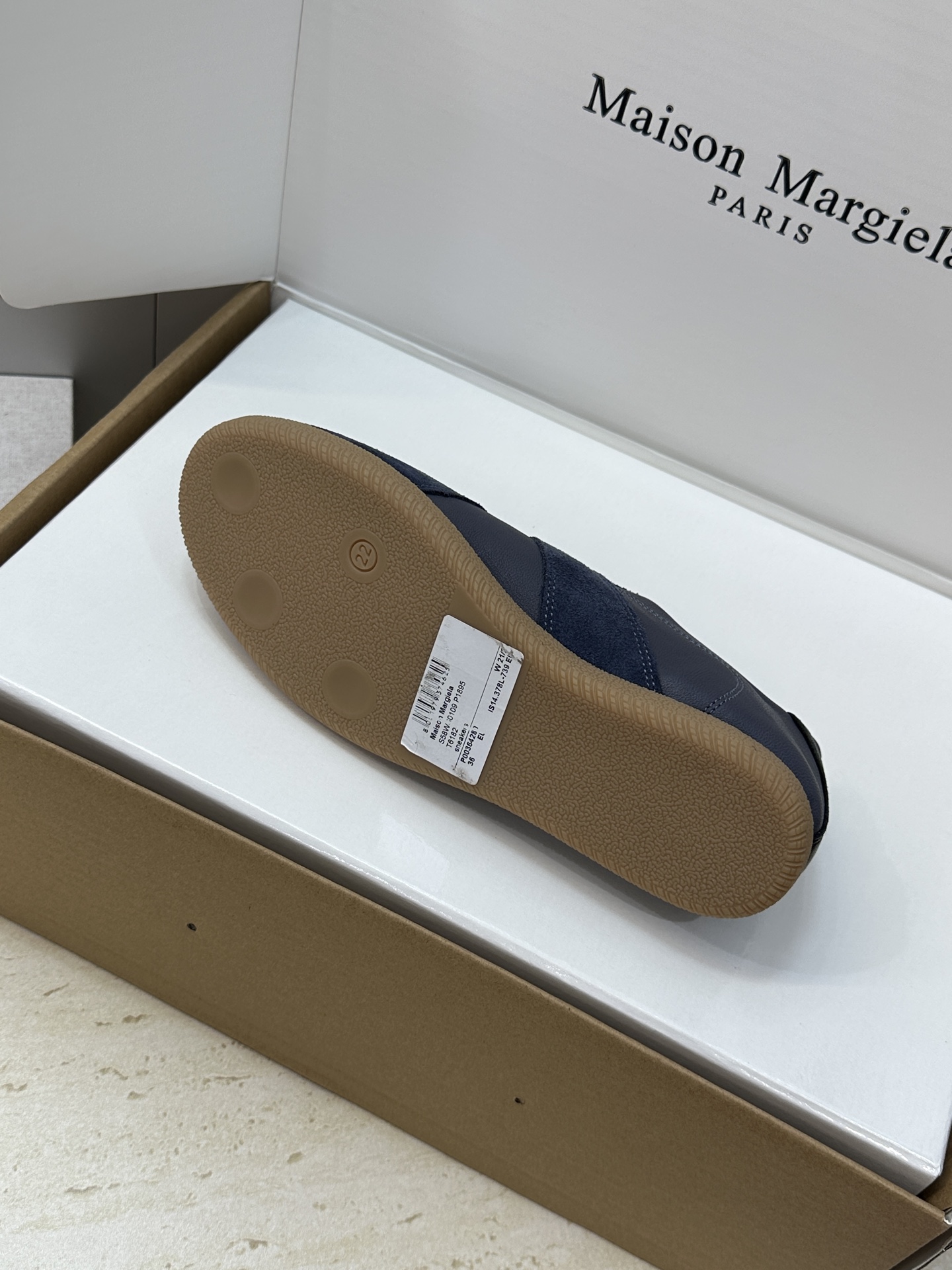 （配全套飞机盒）MaisonMargiela 2026春夏情侣新款系带德训休闲鞋 MM6 马吉拉字母lo