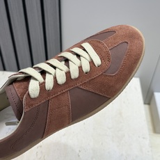 (配全套飞机盒)MaisonMargiela 2026春夏情侣新款系带德训休闲鞋 MM6 马吉拉字母lo (配全套飞机盒)MaisonMargiela 2026春夏情侣新款系带德训休闲鞋 MM6 马吉拉字母lo