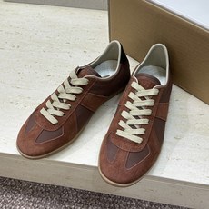 (配全套飞机盒)MaisonMargiela 2026春夏情侣新款系带德训休闲鞋 MM6 马吉拉字母lo (配全套飞机盒)MaisonMargiela 2026春夏情侣新款系带德训休闲鞋 MM6 马吉拉字母lo