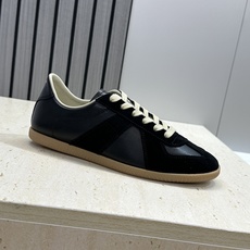(配全套飞机盒)MaisonMargiela 2026春夏情侣新款系带德训休闲鞋 MM6 马吉拉字母lo (配全套飞机盒)MaisonMargiela 2026春夏情侣新款系带德训休闲鞋 MM6 马吉拉字母lo
