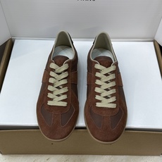 (配全套飞机盒)MaisonMargiela 2026春夏情侣新款系带德训休闲鞋 MM6 马吉拉字母lo (配全套飞机盒)MaisonMargiela 2026春夏情侣新款系带德训休闲鞋 MM6 马吉拉字母lo