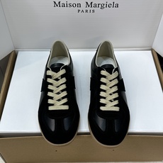 (配全套飞机盒)MaisonMargiela 2026春夏情侣新款系带德训休闲鞋 MM6 马吉拉字母lo (配全套飞机盒)MaisonMargiela 2026春夏情侣新款系带德训休闲鞋 MM6 马吉拉字母lo
