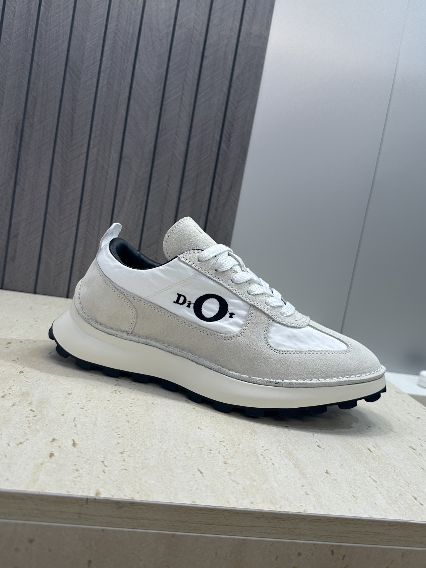 工厂价(仅男码）Dior 迪奥 2026春夏新款 Squash 摩登徳训运动鞋 明星同款厚底圆头系带休闲