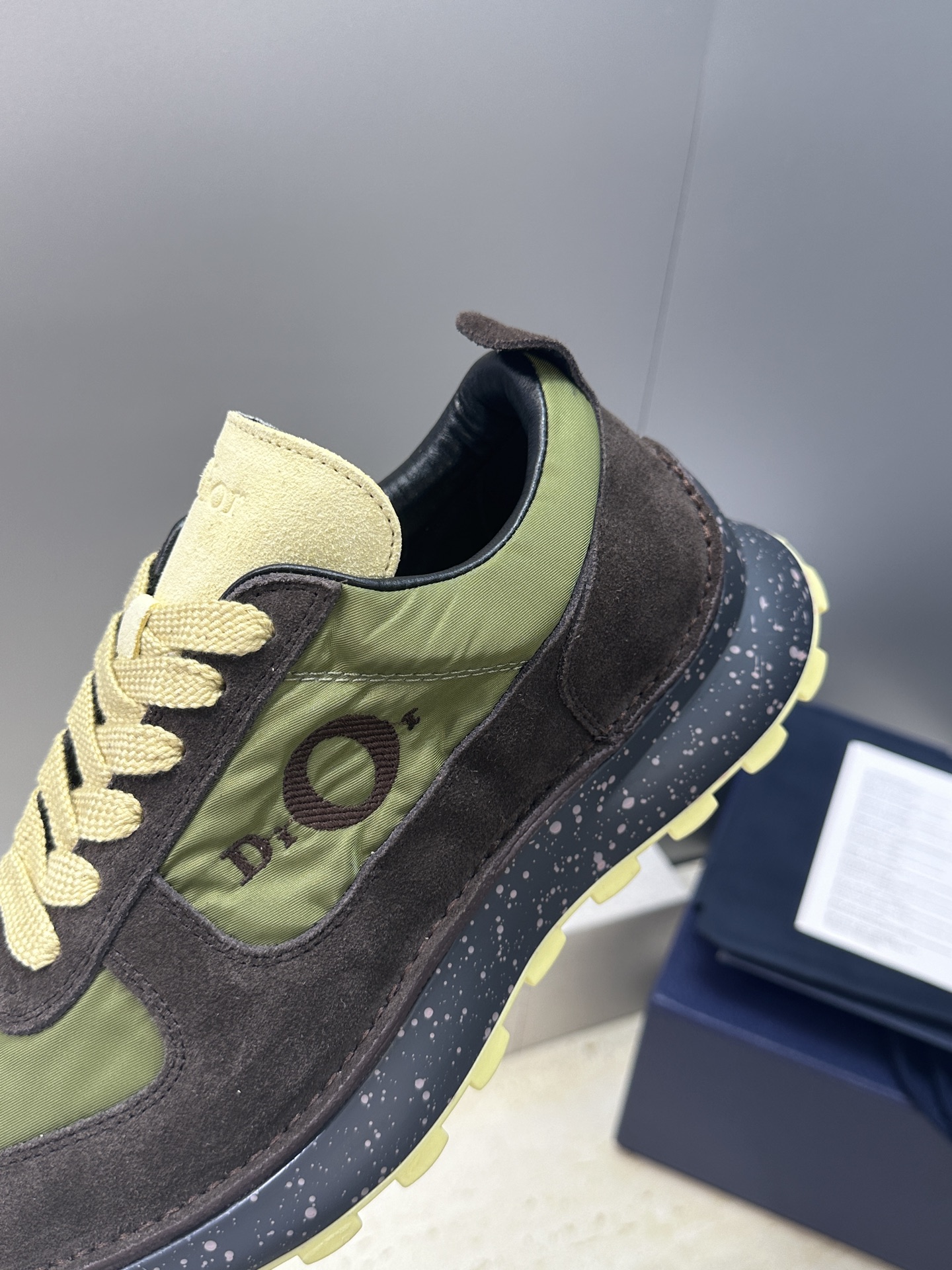 工厂价(仅男码）Dior 迪奥 2026春夏新款 Squash 摩登徳训运动鞋 明星同款厚底圆头系带休闲