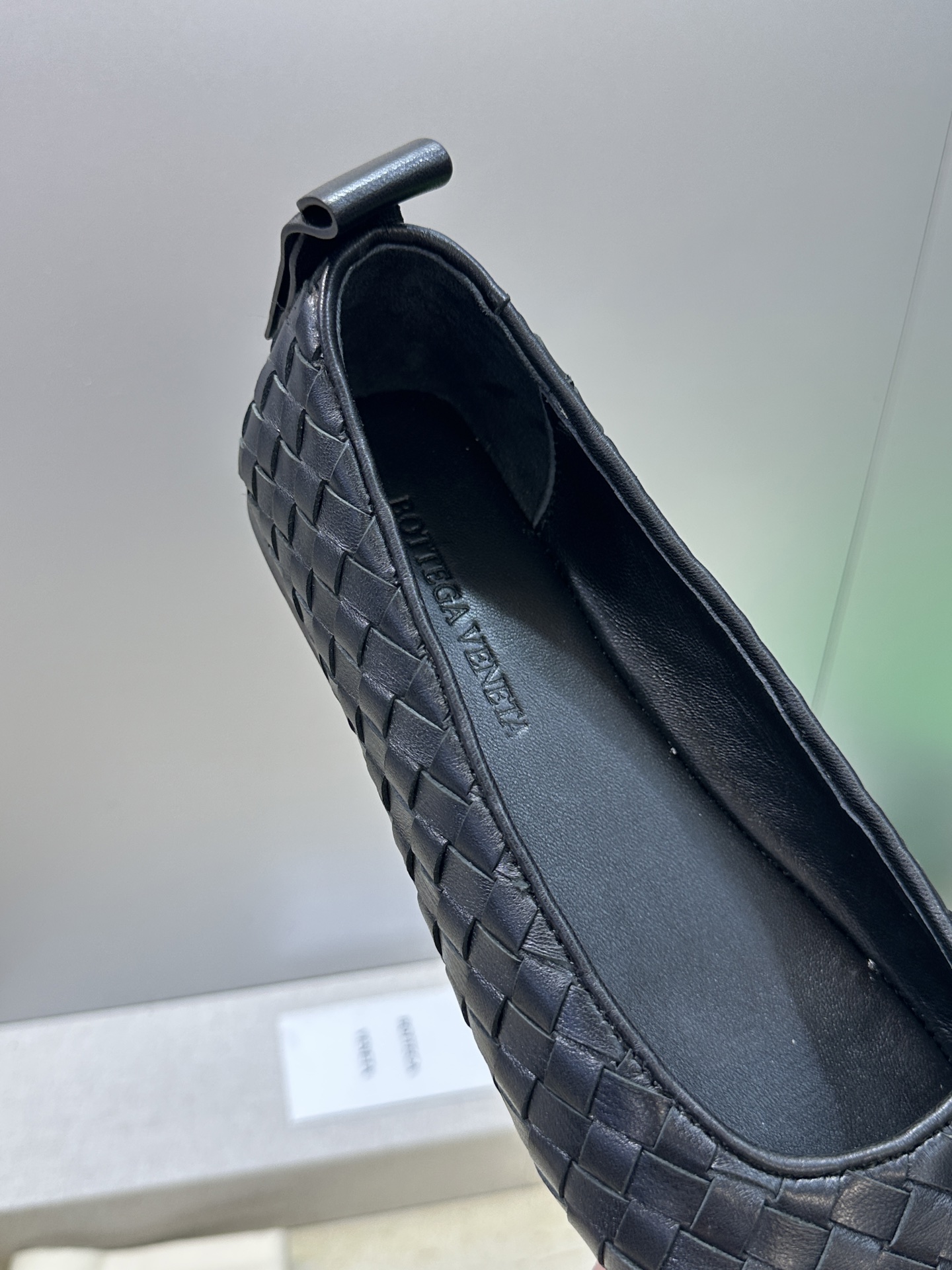 Bottega Veneta 葆蝶家2026春夏新款玛丽珍芭蕾舞编织女鞋BV字母logo平底方头乐福单鞋