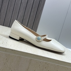 (配全套飞机盒)顶级版 Valentino 2026春夏新款时尚气质水钻玛丽珍芭蕾舞女鞋 华伦天奴字母l (配全套飞机盒)顶级版 Valentino 2026春夏新款时尚气质水钻玛丽珍芭蕾舞女鞋 华伦天奴字母l