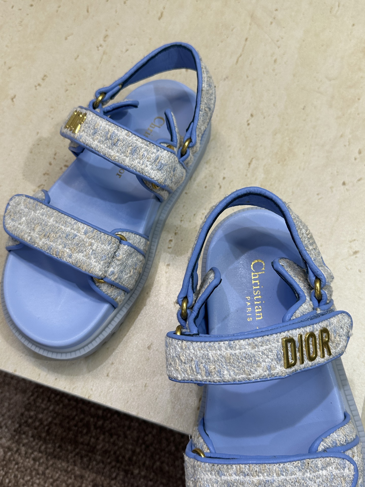 顶级版 迪奥 Dior 春夏经典款 Ract 魔术贴休闲女鞋 CD字母logo五金扣厚底圆头露趾沙滩凉鞋
