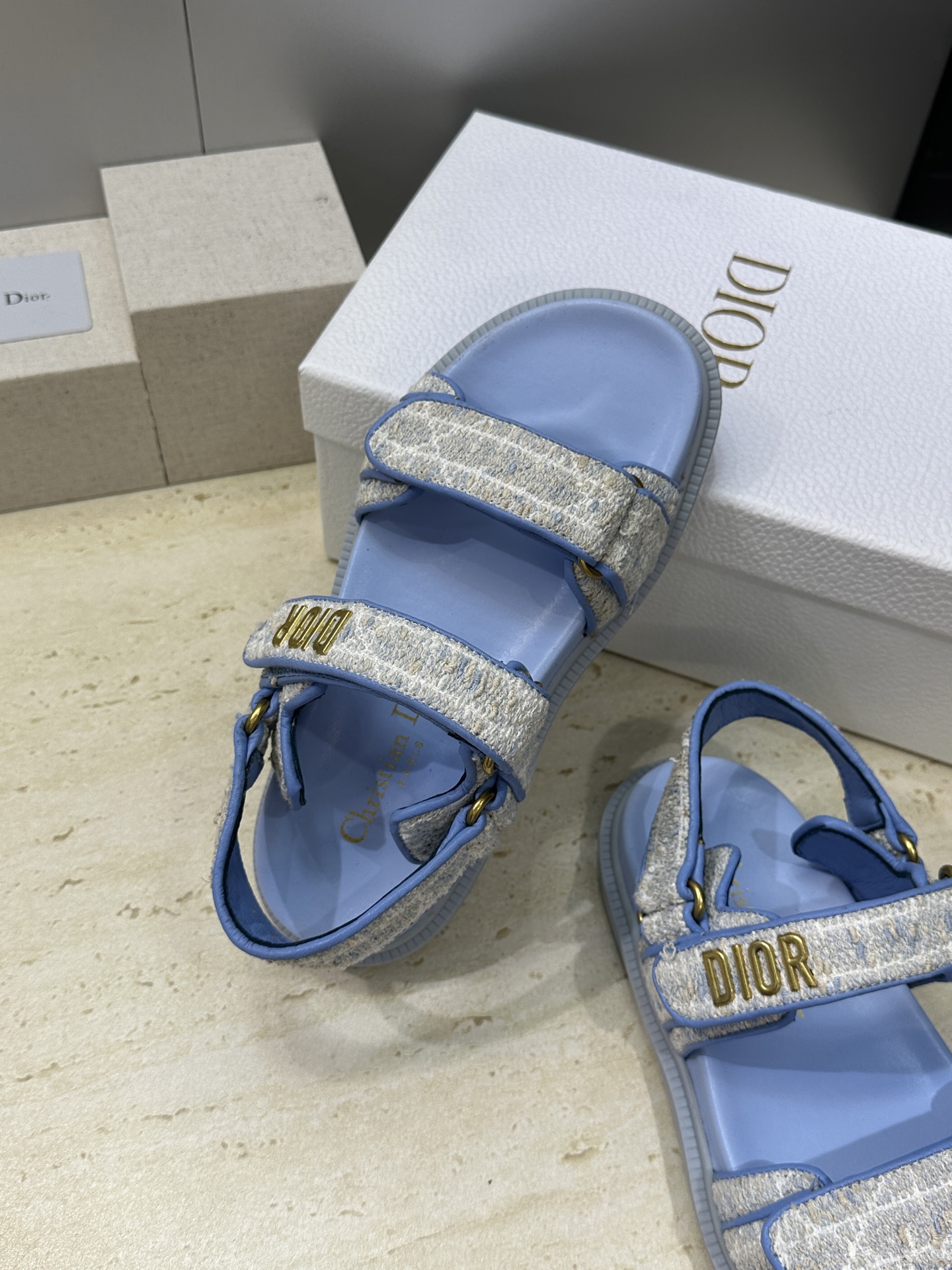 顶级版 迪奥 Dior 春夏经典款 Ract 魔术贴休闲女鞋 CD字母logo五金扣厚底圆头露趾沙滩凉鞋