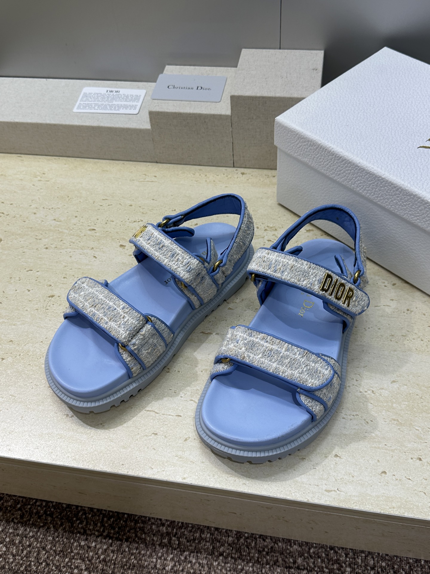 顶级版 迪奥 Dior 春夏经典款 Ract 魔术贴休闲女鞋 CD字母logo五金扣厚底圆头露趾沙滩凉鞋