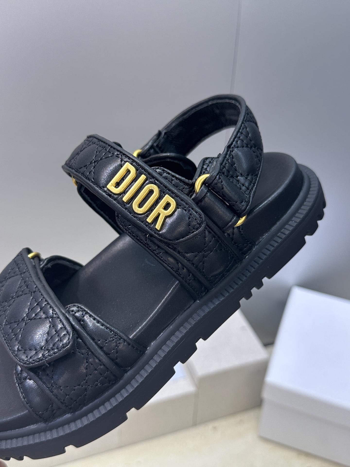 顶级版 迪奥 Dior 春夏经典款 Ract 魔术贴菱格电绣休闲女鞋 CD字母logo五金扣厚底圆头露趾