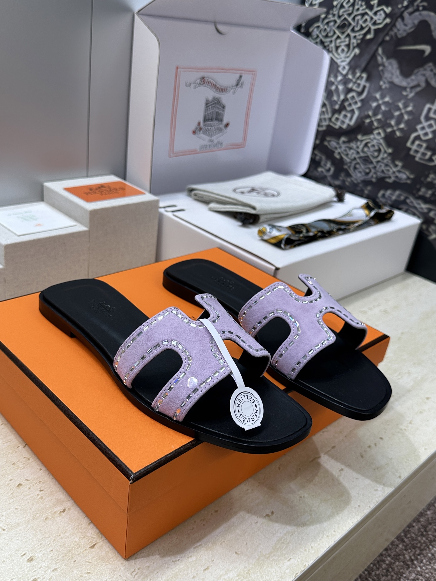 （配全套飞机盒）莞货 代购级 爱马仕 Hermes 2026春夏新色经典款 Oran粗跟拼色工字拖水钻串