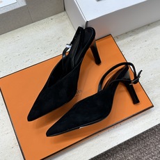 莞货 代购级 爱马仕 Hermes 2026春夏新款 Nicolette 高跟拼色穆勒女鞋 H家字母l 莞货 代购级 爱马仕 Hermes 2026春夏新款 Nicolette 高跟拼色穆勒女鞋 H家字母l