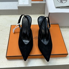 莞货 代购级 爱马仕 Hermes 2026春夏新款 Nicolette 高跟拼色穆勒女鞋 H家字母l 莞货 代购级 爱马仕 Hermes 2026春夏新款 Nicolette 高跟拼色穆勒女鞋 H家字母l