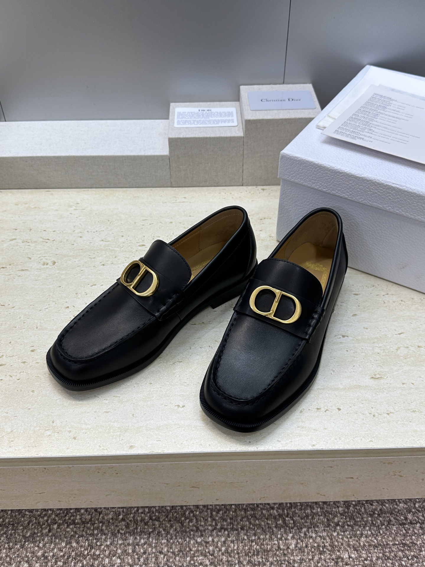 Dior 迪奥2026春夏新款 Palais 低跟方头玛丽珍芭蕾舞女鞋  CD字母logo五金扣时尚拼色