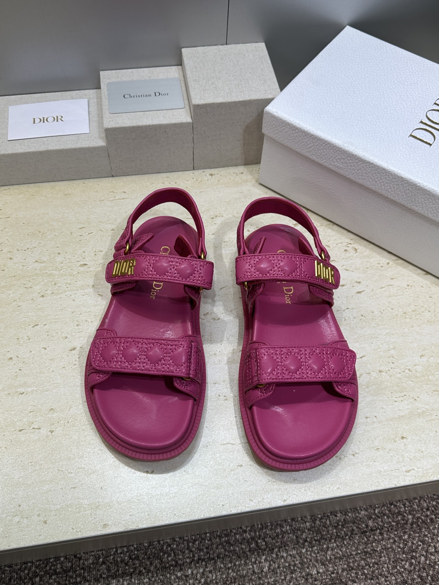 顶级版 迪奥 Dior 春夏经典款 Ract 魔术贴菱格电绣休闲女鞋 CD字母logo五金扣厚底圆头露趾