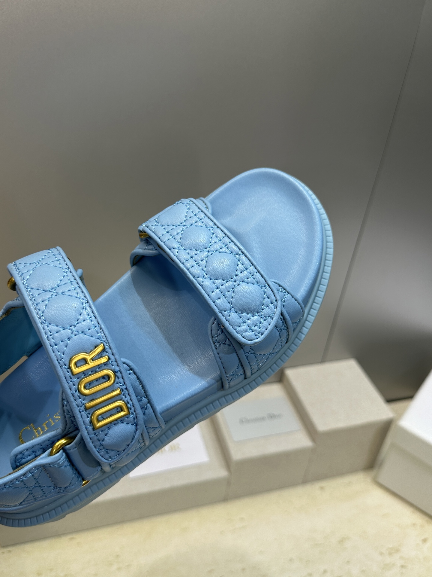顶级版 迪奥 Dior 春夏经典款 Ract 魔术贴菱格电绣休闲女鞋 CD字母logo五金扣厚底圆头露趾