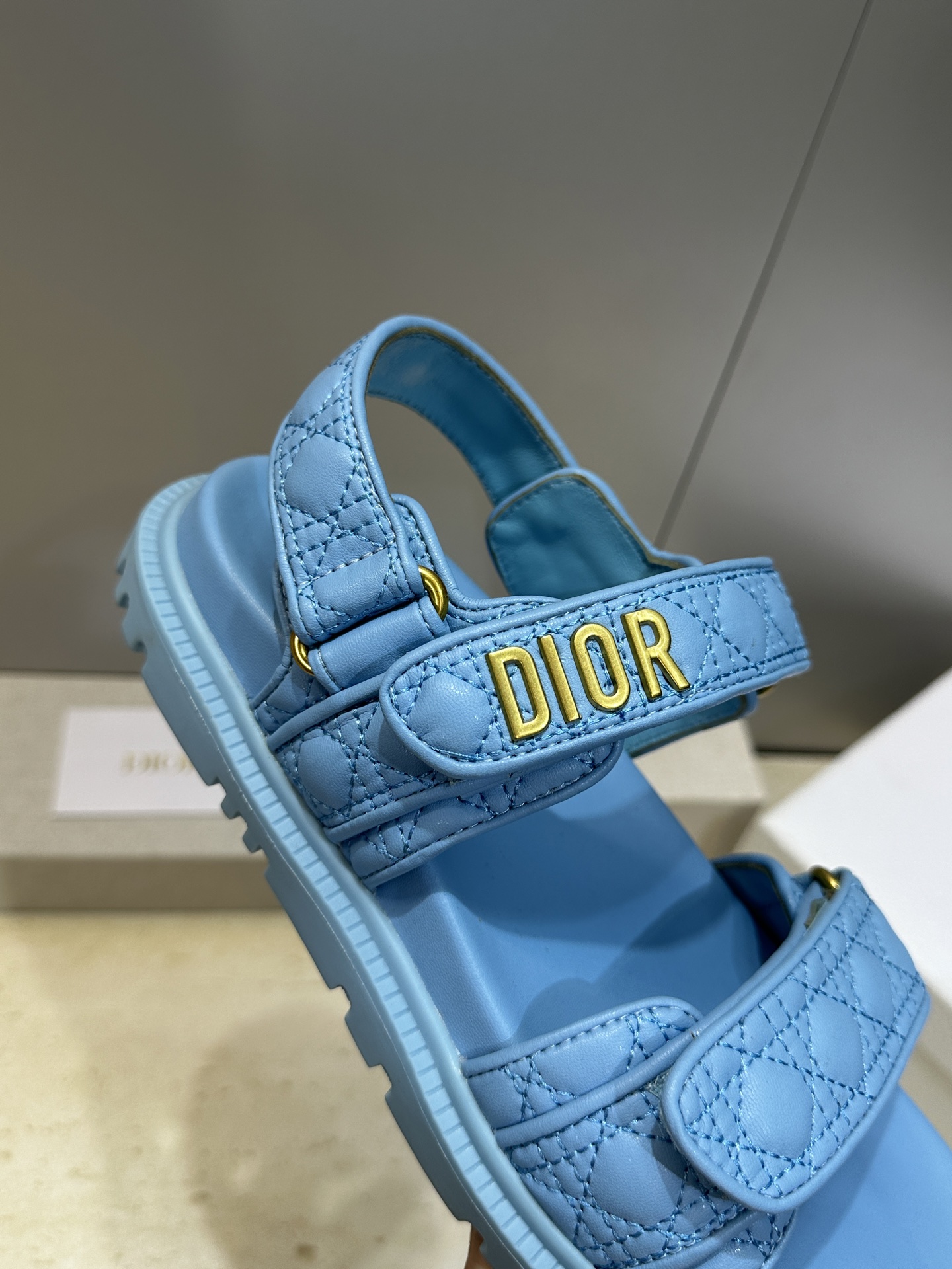 顶级版 迪奥 Dior 春夏经典款 Ract 魔术贴菱格电绣休闲女鞋 CD字母logo五金扣厚底圆头露趾