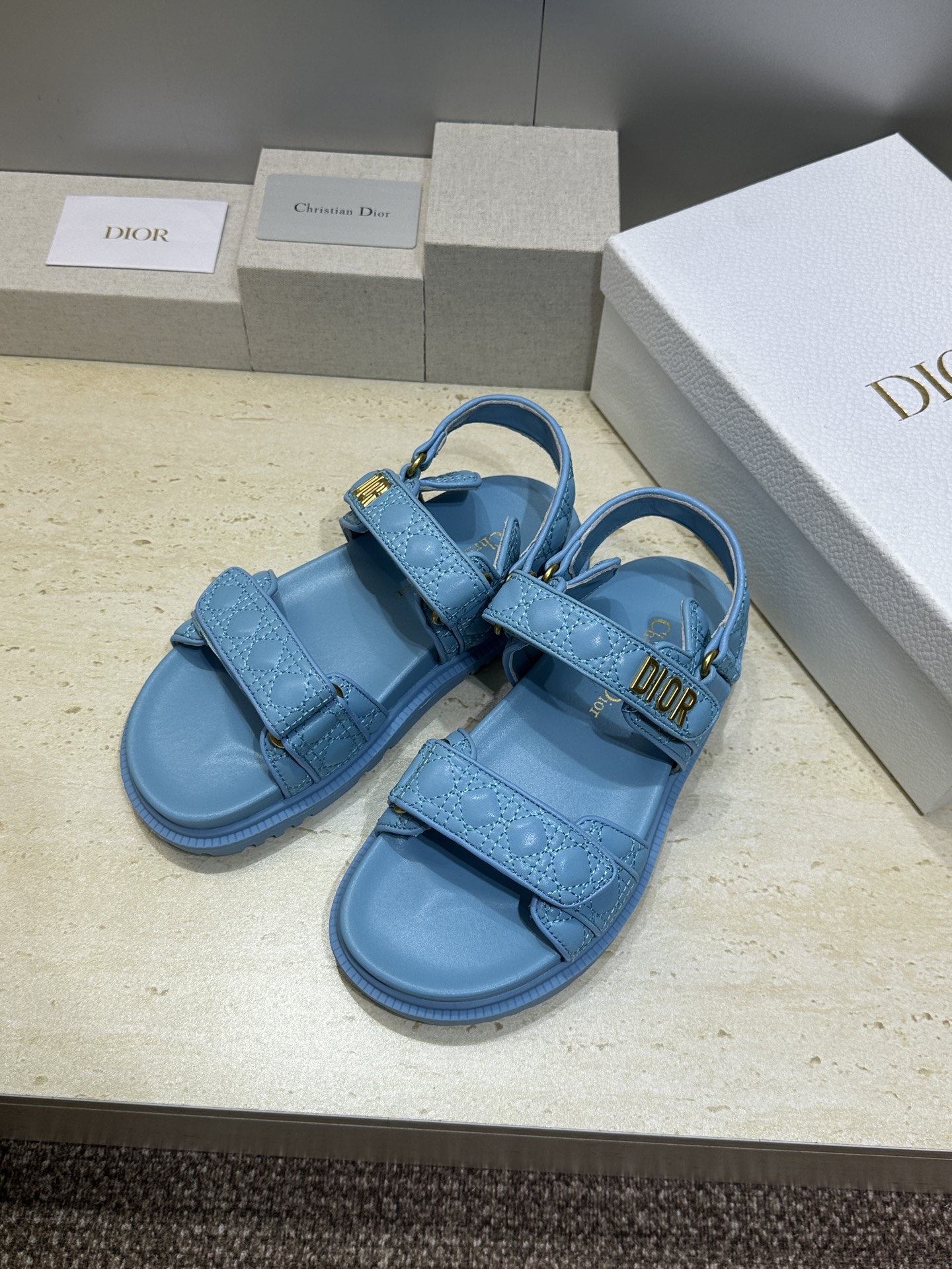 顶级版 迪奥 Dior 春夏经典款 Ract 魔术贴菱格电绣休闲女鞋 CD字母logo五金扣厚底圆头露趾