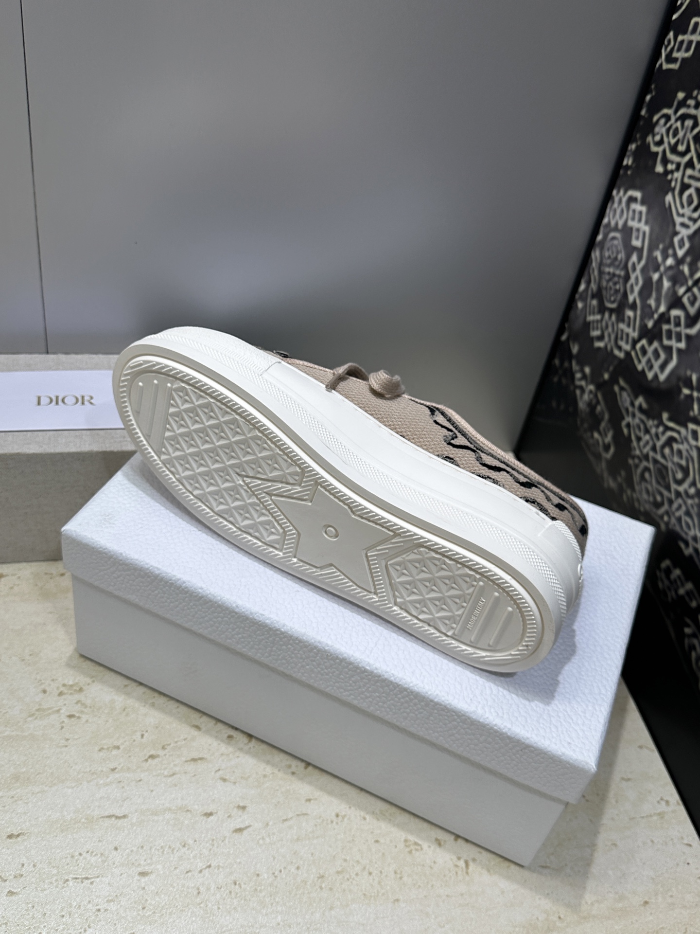 工厂价:女码/男码+10Dior 迪奥2026春夏最新情侣款厚底绑带低帮休闲鞋 Walk’n Dior 