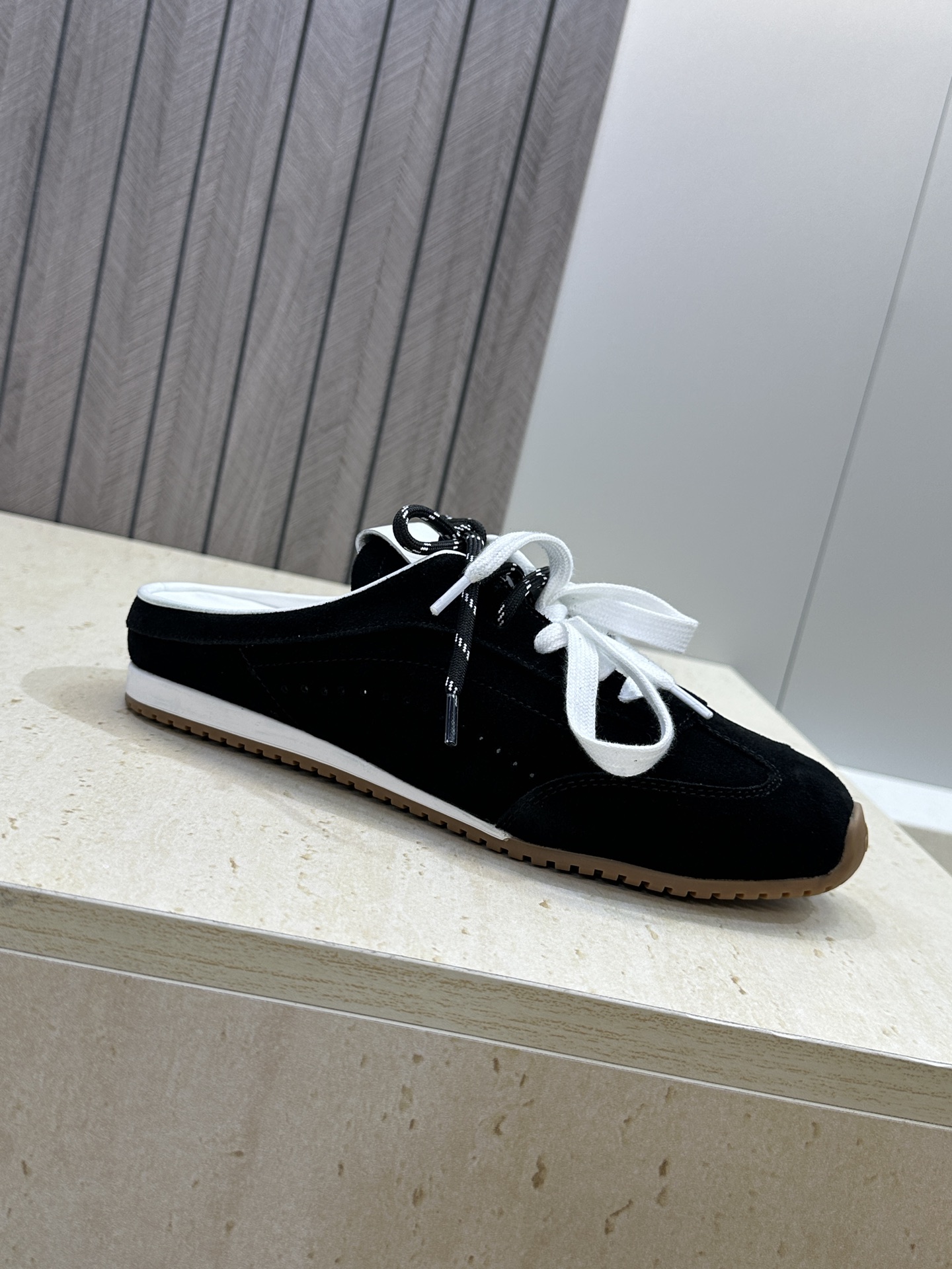 （配全套飞机盒） alo 2026春夏新款高定系列 Sunset Sneaker系带徳训休闲运动穆勒女鞋