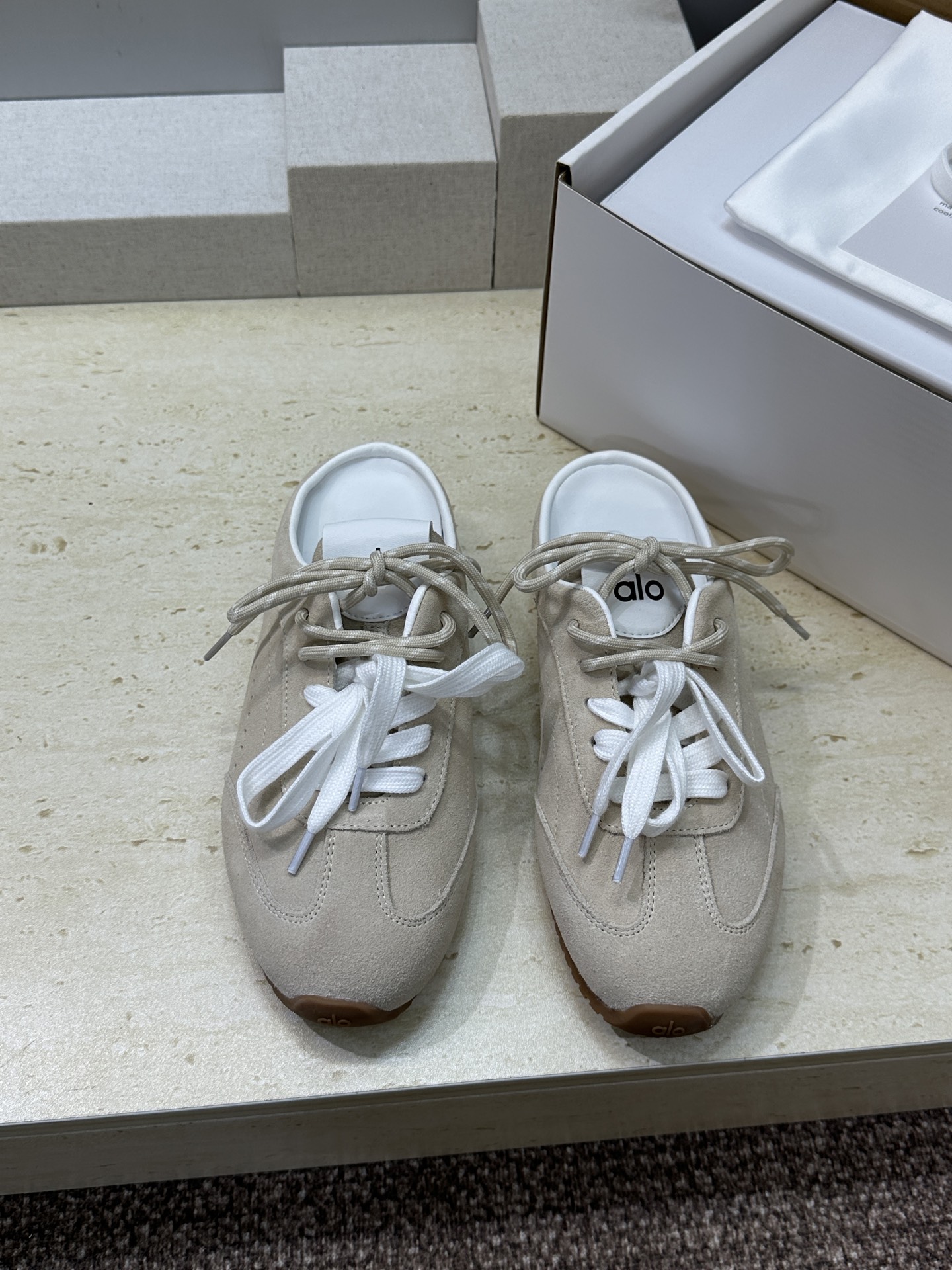 （配全套飞机盒） alo 2026春夏新款高定系列 Sunset Sneaker系带徳训休闲运动穆勒女鞋