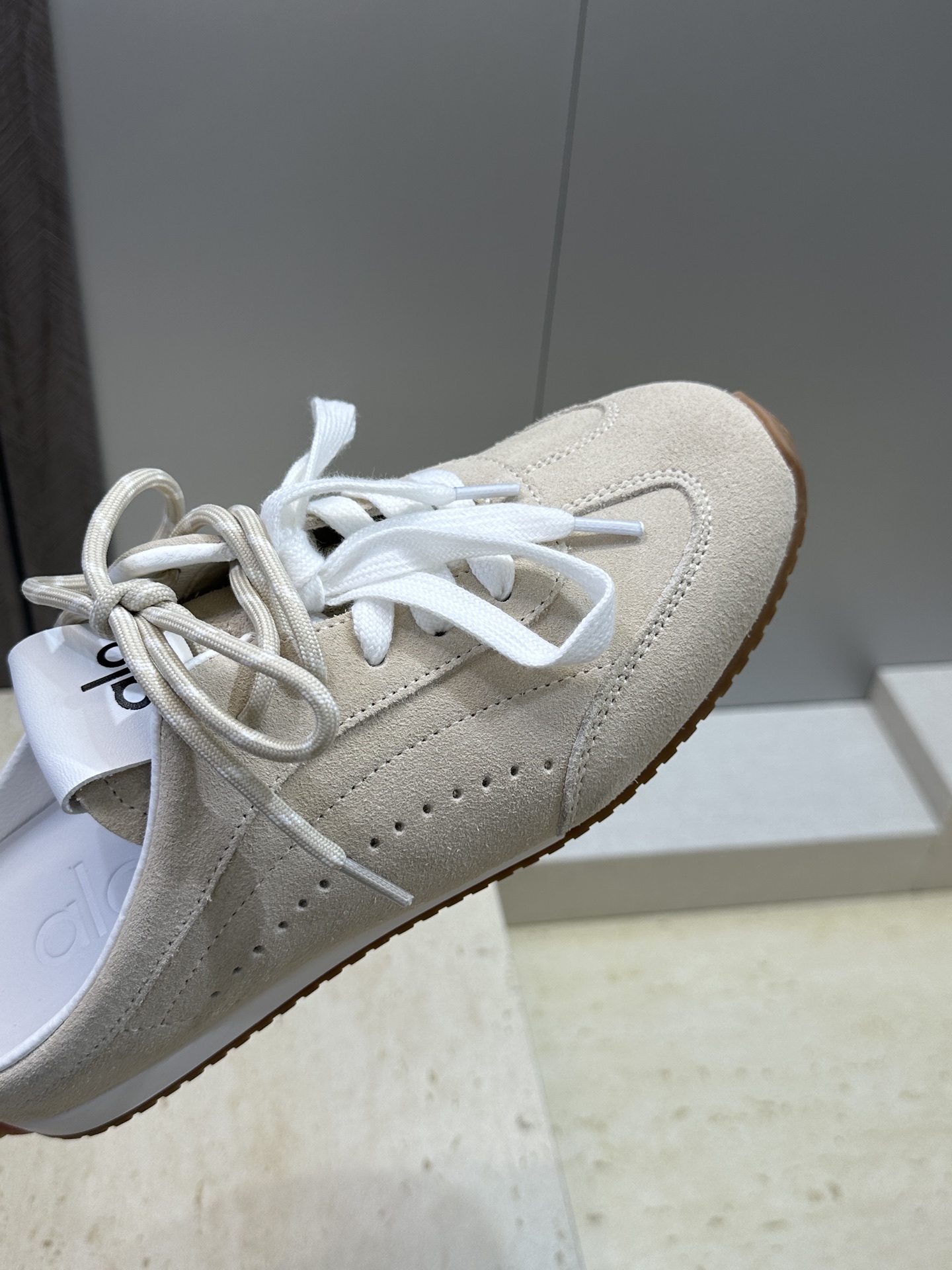 （配全套飞机盒） alo 2026春夏新款高定系列 Sunset Sneaker系带徳训休闲运动穆勒女鞋