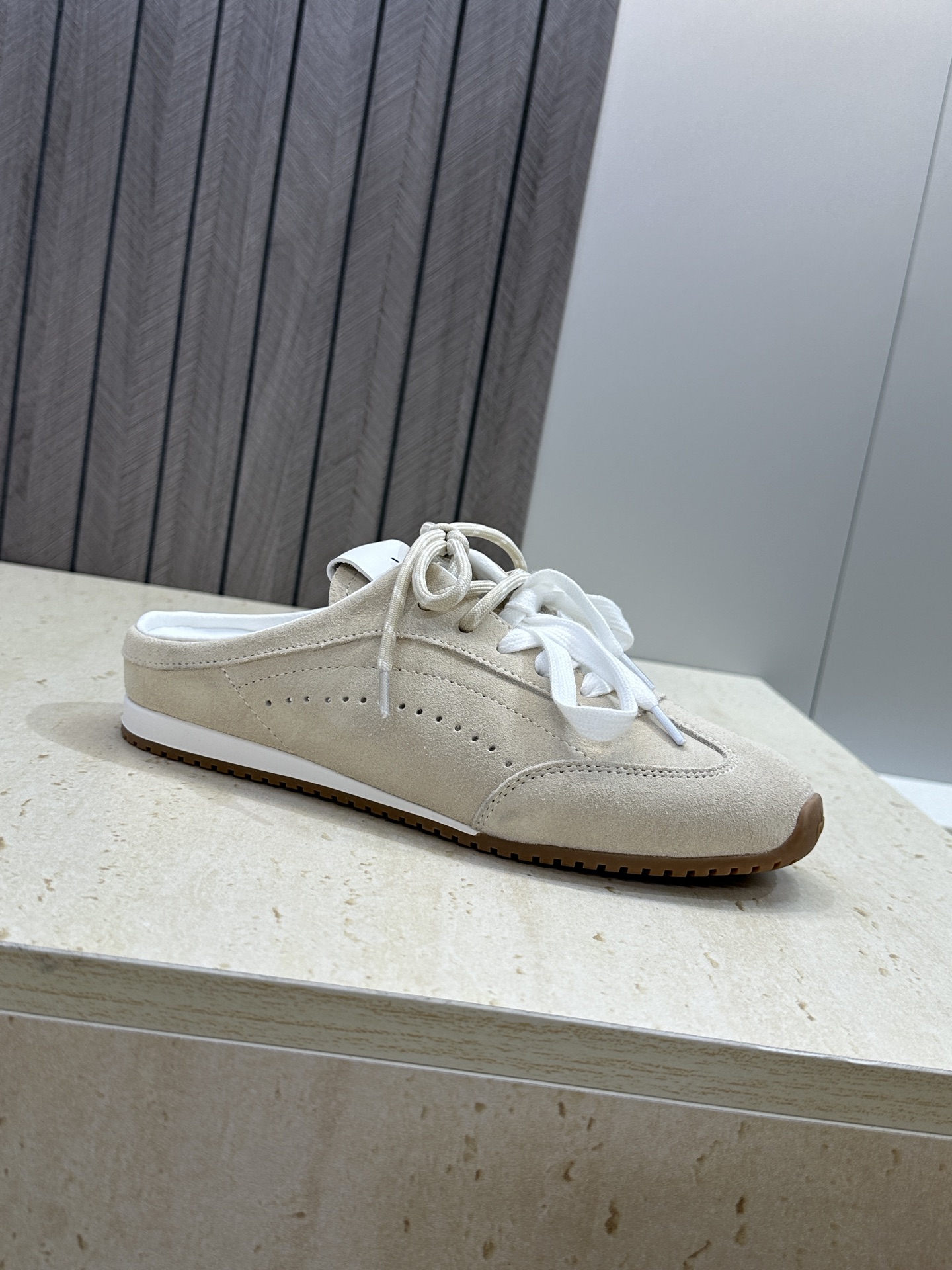 （配全套飞机盒） alo 2026春夏新款高定系列 Sunset Sneaker系带徳训休闲运动穆勒女鞋