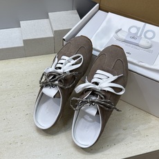 (配全套飞机盒) alo 2026春夏新款高定系列 Sunset Sneaker系带徳训休闲运动穆勒女鞋 (配全套飞机盒) alo 2026春夏新款高定系列 Sunset Sneaker系带徳训休闲运动穆勒女鞋