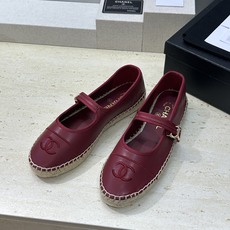 CHANEL 香奈儿经典系列 2026春夏新色平底玛丽珍芭蕾舞女鞋 小香双C字母logo五金扣果冻色草编 CHANEL 香奈儿经典系列 2026春夏新色平底玛丽珍芭蕾舞女鞋 小香双C字母logo五金扣果冻色草编