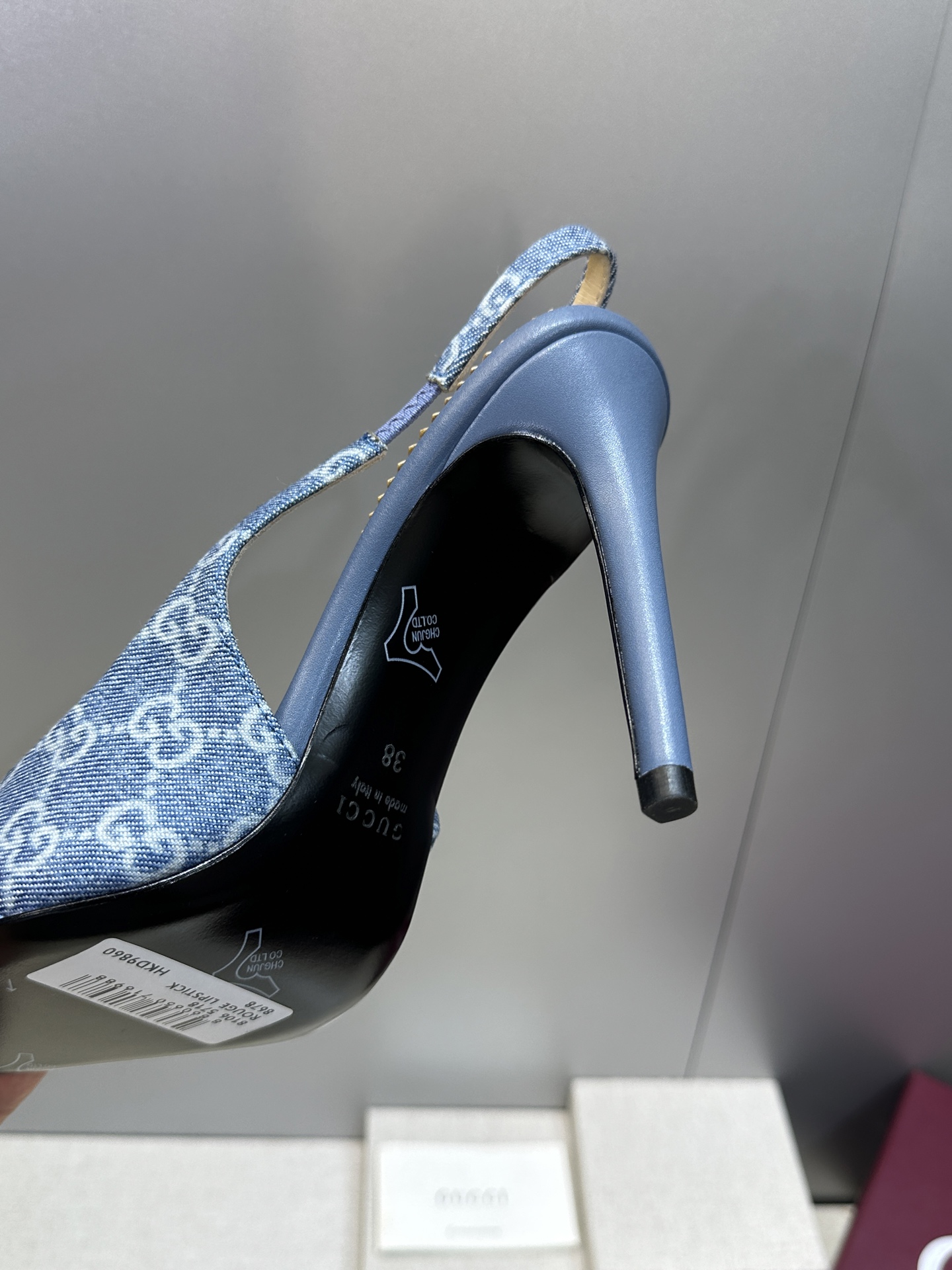 Gucci 2026春夏新款高跟尖头女鞋 古驰字母logo五金扣经典老花布拼色后空凉鞋材质:鞋面进口小牛