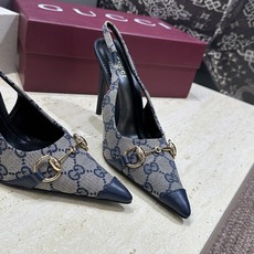 Gucci 2026春夏新款高跟尖头女鞋 古驰字母logo五金扣经典老花布拼色后空凉鞋材质:鞋面进口小牛 Gucci 2026春夏新款高跟尖头女鞋 古驰字母logo五金扣经典老花布拼色后空凉鞋材质:鞋面进口小牛