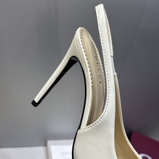 Gucci 2026春夏新款高跟尖头女鞋 古驰字母logo五金扣经典老花布拼色后空凉鞋材质:鞋面进口小牛 Gucci 2026春夏新款高跟尖头女鞋 古驰字母logo五金扣经典老花布拼色后空凉鞋材质:鞋面进口小牛