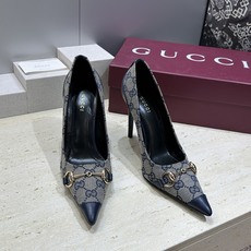 Gucci 2026春夏新款高跟尖头女鞋 古驰字母logo五金扣经典老花布拼色单鞋材质:鞋面进口小牛皮/ Gucci 2026春夏新款高跟尖头女鞋 古驰字母logo五金扣经典老花布拼色单鞋材质:鞋面进口小牛皮/