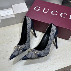 Gucci 2026春夏新款高跟尖头女鞋 古驰字母logo五金扣经典老花布拼色单鞋材质:鞋面进口小牛皮/ Gucci 2026春夏新款高跟尖头女鞋 古驰字母logo五金扣经典老花布拼色单鞋材质:鞋面进口小牛皮/