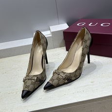 Gucci 2026春夏新款高跟尖头女鞋 古驰字母logo五金扣经典老花布拼色单鞋材质:鞋面进口小牛皮/ Gucci 2026春夏新款高跟尖头女鞋 古驰字母logo五金扣经典老花布拼色单鞋材质:鞋面进口小牛皮/