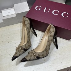 Gucci 2026春夏新款高跟尖头女鞋 古驰字母logo五金扣经典老花布拼色单鞋材质:鞋面进口小牛皮/ Gucci 2026春夏新款高跟尖头女鞋 古驰字母logo五金扣经典老花布拼色单鞋材质:鞋面进口小牛皮/