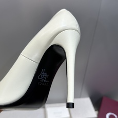 Gucci 2026春夏新款高跟尖头女鞋 古驰字母logo五金扣经典老花布拼色单鞋材质:鞋面进口小牛皮/ Gucci 2026春夏新款高跟尖头女鞋 古驰字母logo五金扣经典老花布拼色单鞋材质:鞋面进口小牛皮/
