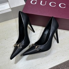 Gucci 2026春夏新款高跟尖头女鞋 古驰字母logo五金扣经典老花布拼色单鞋材质:鞋面进口小牛皮/ Gucci 2026春夏新款高跟尖头女鞋 古驰字母logo五金扣经典老花布拼色单鞋材质:鞋面进口小牛皮/